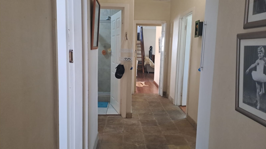 4 Bedroom Property for Sale in Beacon Bay Eastern Cape